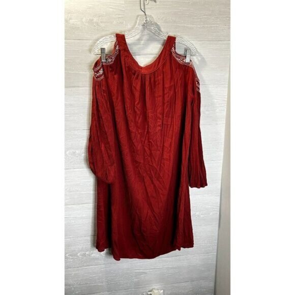 Time‎ and Tru Women's Embroidered Trim Cold Shoulder Hi-lo  Dress - Picture 3 of 7